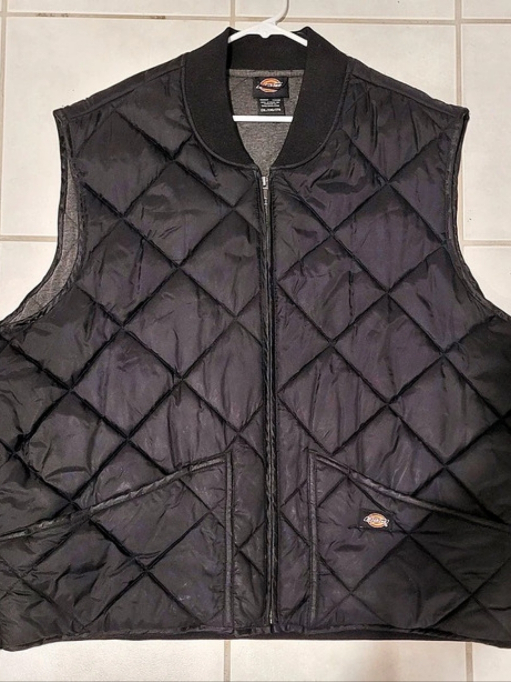 Dickies Diamond-Quilted Nylon Vest Quilted Black Vest Size 2XL Like New